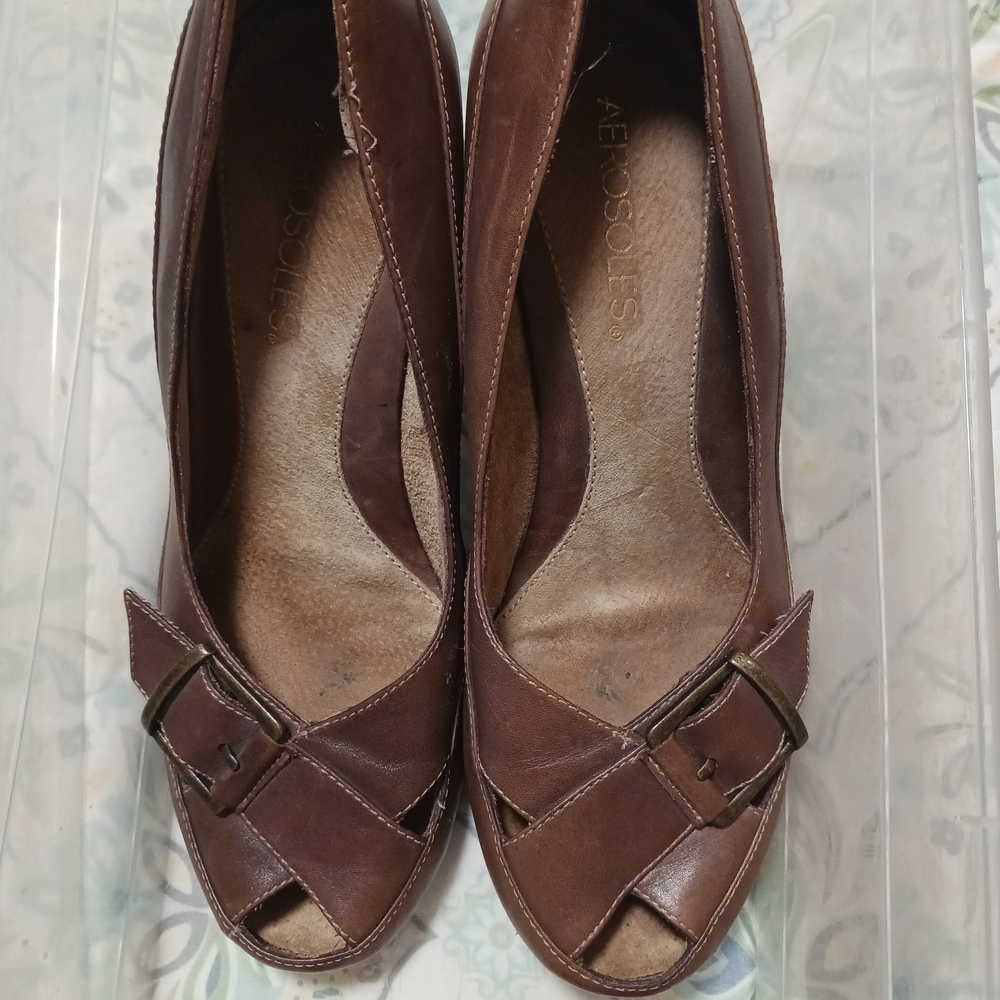 Aerosoles Women's Brown Peep-Toe Shoes